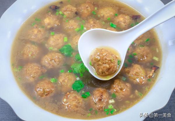 冬天面板乾燥,多吃這6道補水家常菜,營養又滋潤,常吃少上火 冬天面板乾燥,多吃這6道補水家常菜,營養又滋潤,常吃少上火