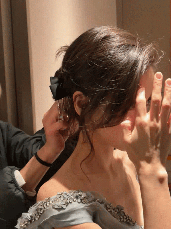 劉浩存和她同框鯊瘋了，有靈氣的女人好絕