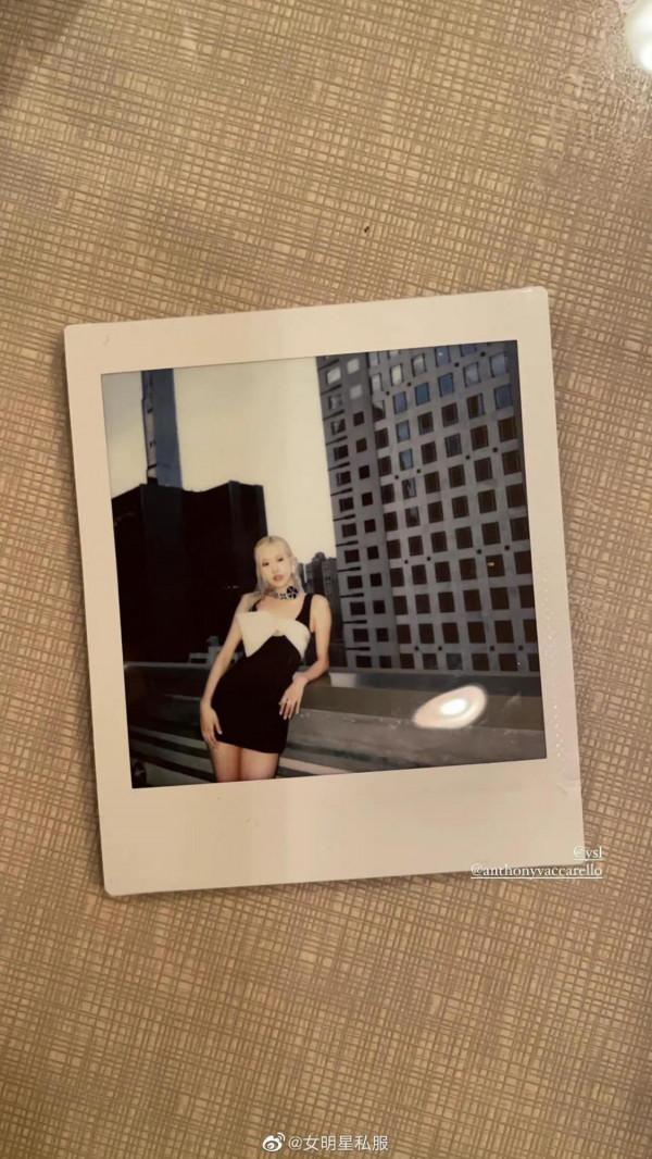 BLACKPINK ROSÉ樸彩英生活照 可甜可鹹 私底下也是穿搭潮人