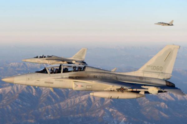 英國強烈不滿!中國出售阿根廷戰機,德法憤怒美國竊聽,要求解釋 英國強烈不滿!中國出售阿根廷戰機,德法憤怒美國竊聽,要求解釋