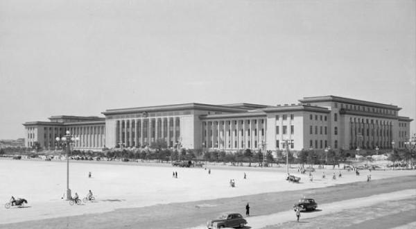 16歲高中生槍擊人民大會堂,周總理得知真相後,作何反應? 16歲高中生槍擊人民大會堂,周總理得知真相後,作何反應?