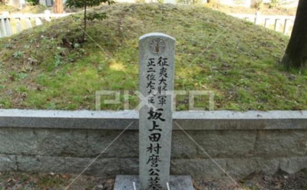 漢獻帝后代在日本人才輩出,有人封王、封神、封將,有人殺了天皇 漢獻帝后代在日本人才輩出,有人封王、封神、封將,有人殺了天皇