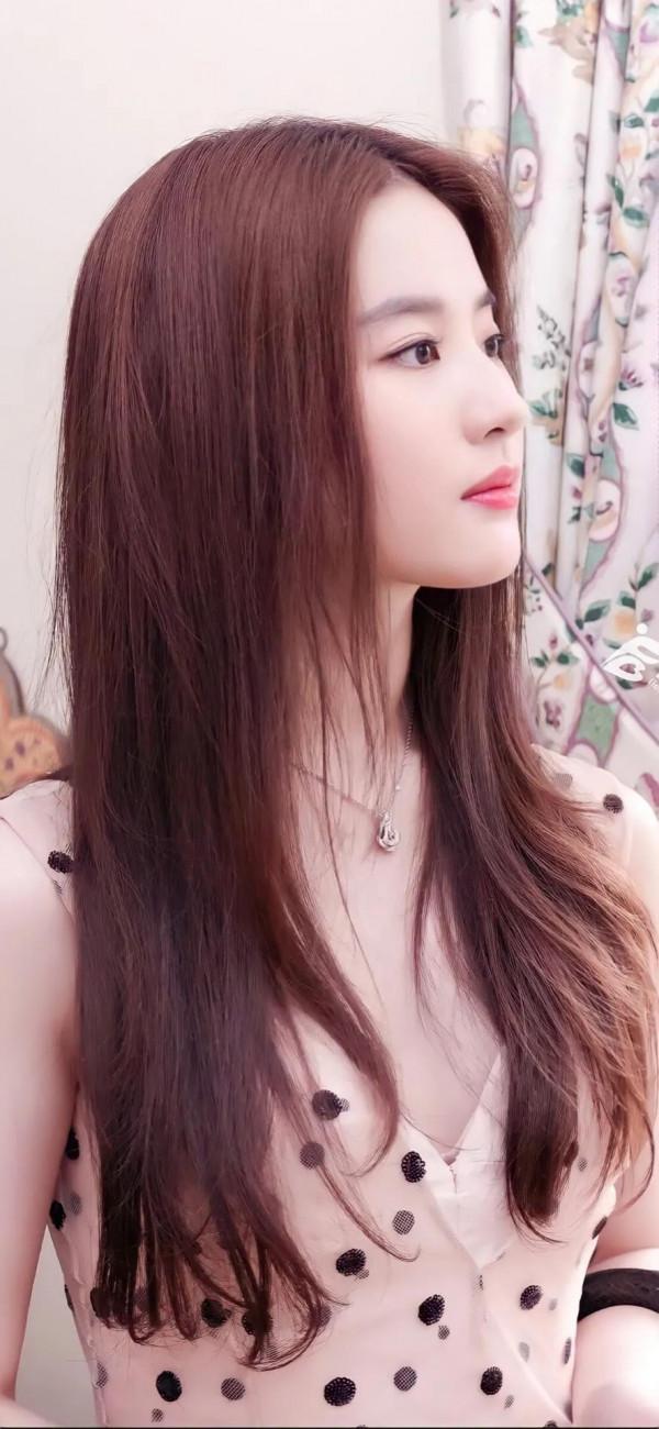 神仙顏值劉亦菲寫真集 神仙顏值劉亦菲寫真集