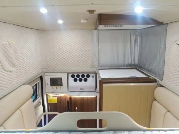 是你想要的藍色嘛?霞客樂SUC 清爽新配色 嚮往好生活 是你想要的藍色嘛?霞客樂SUC 清爽新配色 嚮往好生活