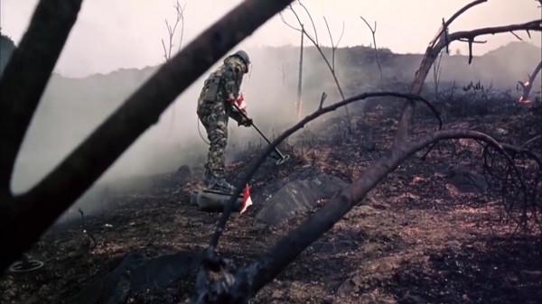 解放軍征服死亡地帶，穿越中越戰爭雷場，創造無一人亡的世界奇蹟