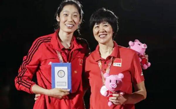 郎平自述:1995年,我是在怎樣的心情下回國任教的 郎平自述:1995年,我是在怎樣的心情下回國任教的