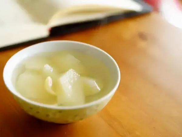 水果煮熟後,營養全沒了?這4種水果煮著吃,健脾養胃、止咳化痰 水果煮熟後,營養全沒了?這4種水果煮著吃,健脾養胃、止咳化痰