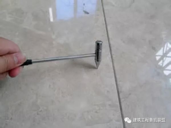 施工現場質量檢查的八字真經：看、摸、敲、照，靠、量、吊、套