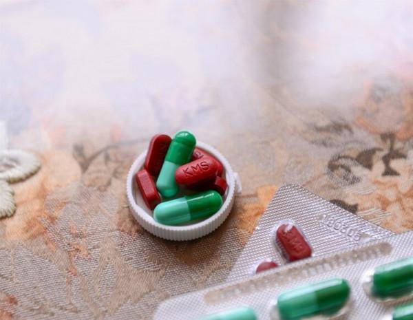 早上起來口乾是怎麼回事？不一定是糖尿病，可能是這4種病找上門