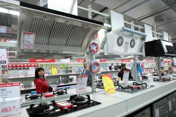 買家電,在網上買還是到門店選購更好?有什麼不同?來聽聽大實話 買家電,在網上買還是到門店選購更好?有什麼不同?來聽聽大實話