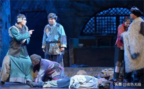 楊白勞欠債不還，犯錯在先，為何最後揹負罵名的卻是黃世仁？