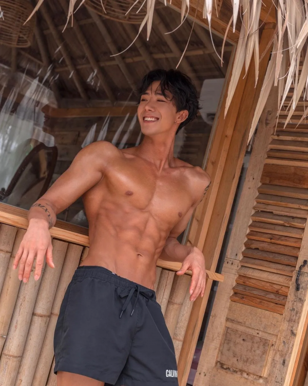 宣美9年“緋聞男友”公開告白宋智雅，網友還嗑瘋了？太上頭了吧