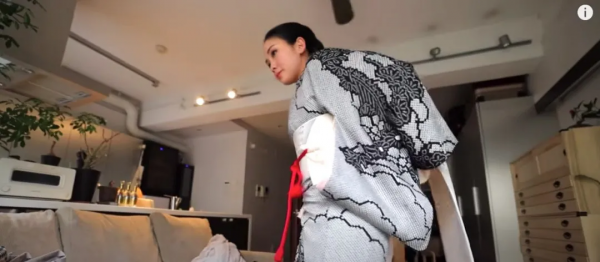 27歲日本家庭主婦圍著孩子轉的一天，卻被人羨慕她的從容優雅