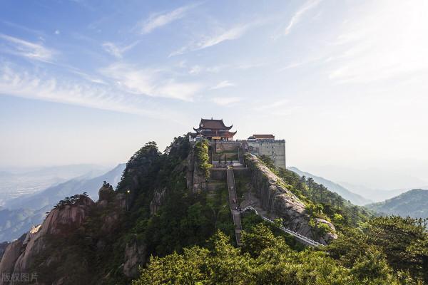 一個高情商的人，有這三種外在表現