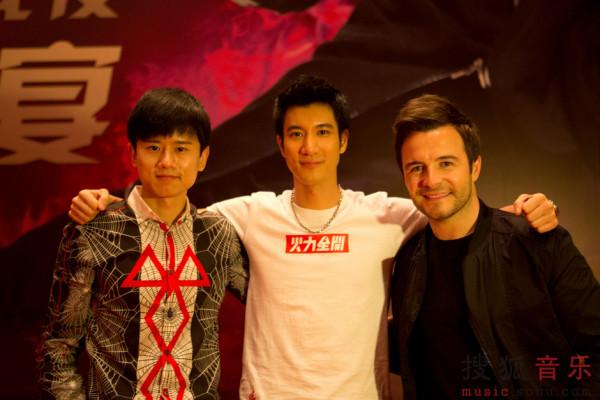 歌壇天王張傑和好友音樂才子王力宏的親密合照，你見過嗎？