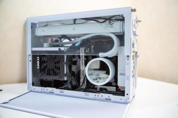 搭建一臺純白主題風格ITX:雙11實用ITX主機搭建分享 搭建一臺純白主題風格ITX:雙11實用ITX主機搭建分享