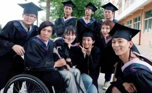 時隔6年之後,網劇《麻辣宿舍》上線播出,觀眾卻沒了原來的快樂 時隔6年之後,網劇《麻辣宿舍》上線播出,觀眾卻沒了原來的快樂