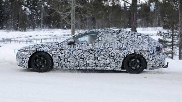 油耗降低 全新奧迪A4 Avant諜照曝光