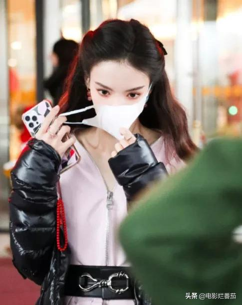 元宵晚會彩排：金晨美目顧盼，小撒如鄰家哥哥，萬茜短髮衛衣颯爽