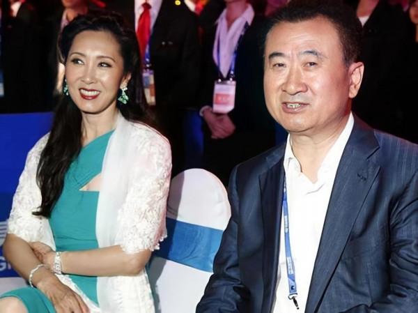 林寧:王健林背後的女人,為夫還債2000多億,助萬達起死回生 林寧:王健林背後的女人,為夫還債2000多億,助萬達起死回生