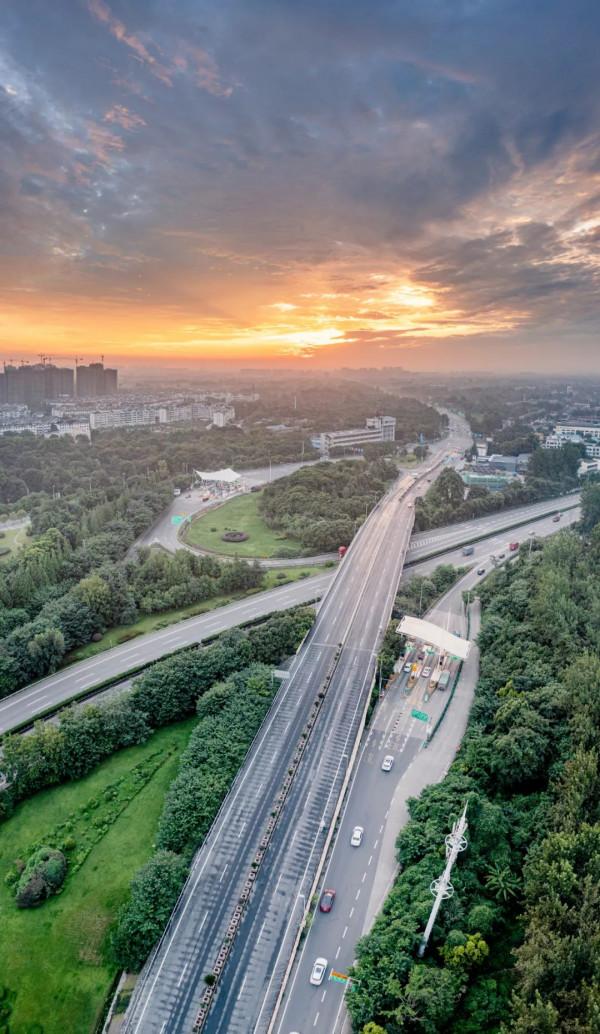 最美318 | 一路向西,帶你走進“中國人的景觀大道” 最美318 | 一路向西,帶你走進“中國人的景觀大道”