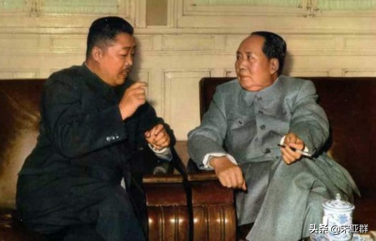 十大元帥：有五人參加了遵義會議，缺席的五人都在幹什麼？