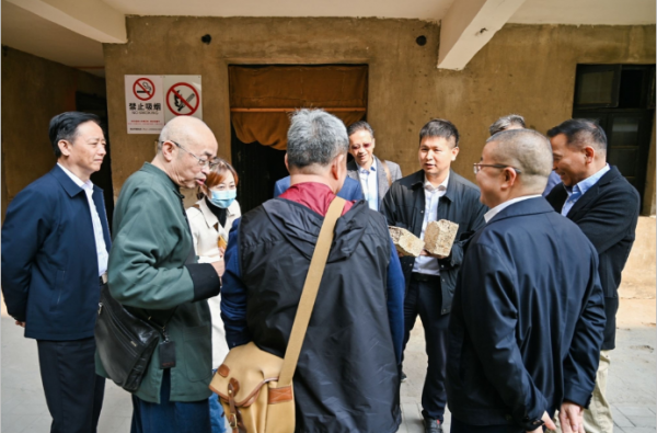 國家級大咖齊聚焦陂 鑑評兩款封藏酒品