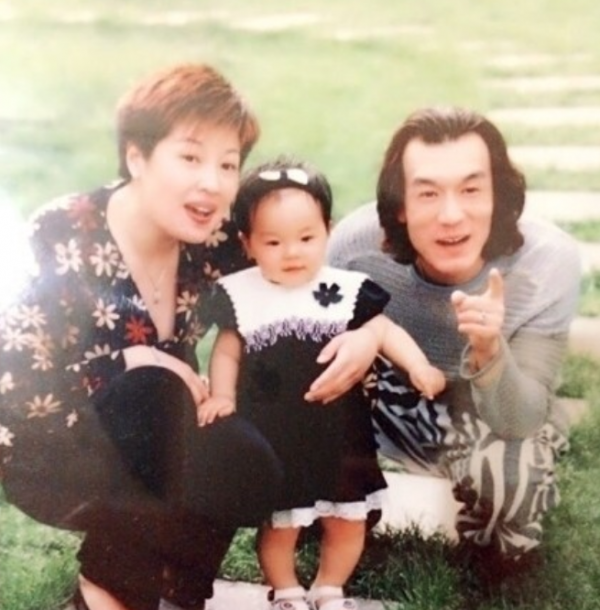 主持界的7對模範夫妻:劉純燕王寧從校服到婚紗,可惜李詠已離世 主持界的7對模範夫妻:劉純燕王寧從校服到婚紗,可惜李詠已離世