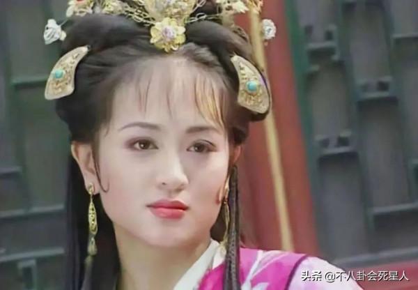 那些老了就演皇后太后的演員，年輕時都是大美人，老了氣質依舊