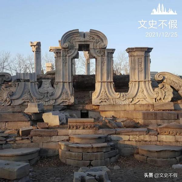 一生為奴：恭親王奕訢從辛酉政變、甲申易樞到甲午戰爭的悲情人生