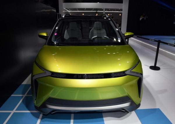 誰說小型車不能做得很科技?奇瑞小螞蟻Z概念車很帥很智慧 誰說小型車不能做得很科技?奇瑞小螞蟻Z概念車很帥很智慧