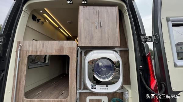 一家三口出行首選的房車