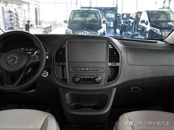 5米37的賓士大7座MPV,價格便宜實惠還能賺錢,實拍賓士威霆 5米37的賓士大7座MPV,價格便宜實惠還能賺錢,實拍賓士威霆