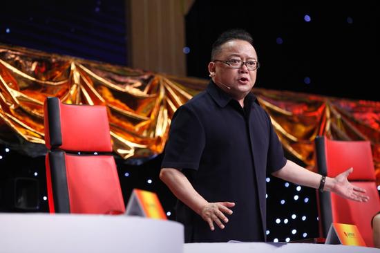 王剛失手砸碎別人的寶物,估值為2億多,為何最後一分錢沒有賠? 王剛失手砸碎別人的寶物,估值為2億多,為何最後一分錢沒有賠?