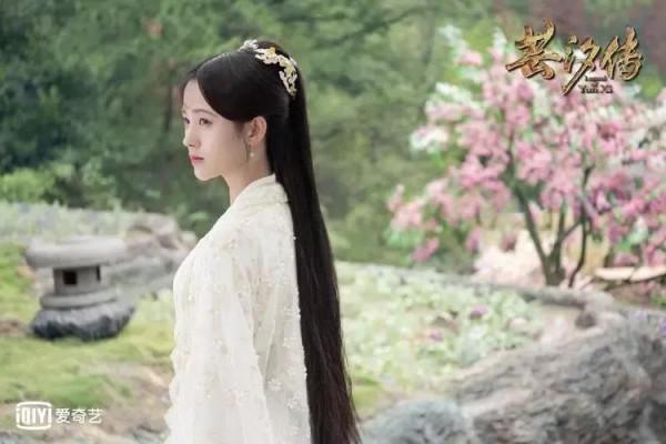 鞠婧禕古裝圖片