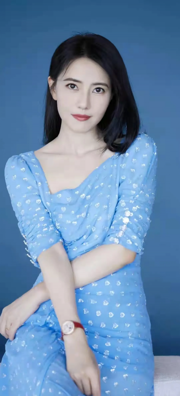 高圓圓，美的不可方物，看一眼令人陶醉