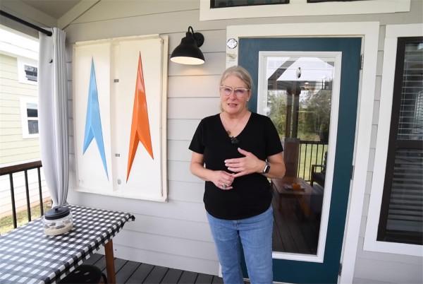 一位65歲奶奶獨居37㎡小家:利用4米層高做臥室,蝸居日子轉眼1年 一位65歲奶奶獨居37㎡小家:利用4米層高做臥室,蝸居日子轉眼1年