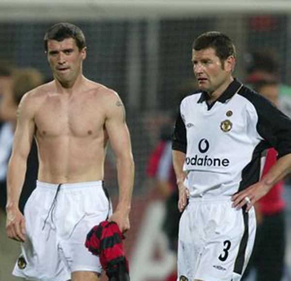 曼聯球員訓練場吵架，基恩狂奔40米痛罵隊友！弗爵目睹卻面露微笑