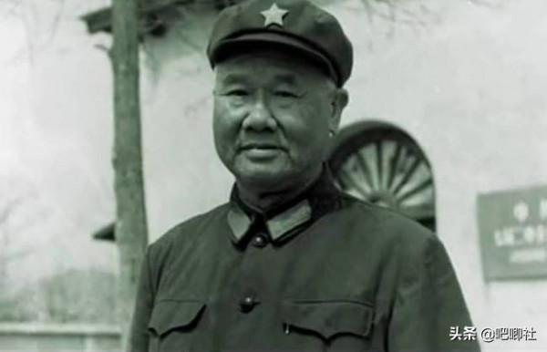 他幹12年大軍區司令員,退居二線,有些不甘心,2年後重返一線 他幹12年大軍區司令員,退居二線,有些不甘心,2年後重返一線