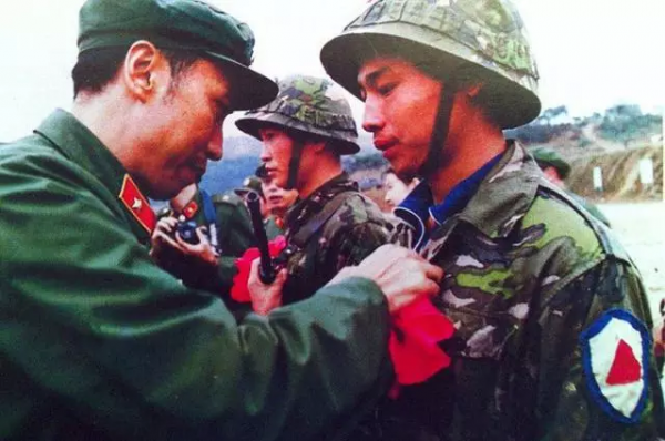 老山“藍劍—B行動”，我軍戰爭史上第一次現場直播的慘烈戰鬥