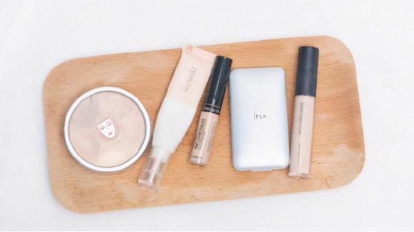 先上粉底還是遮瑕