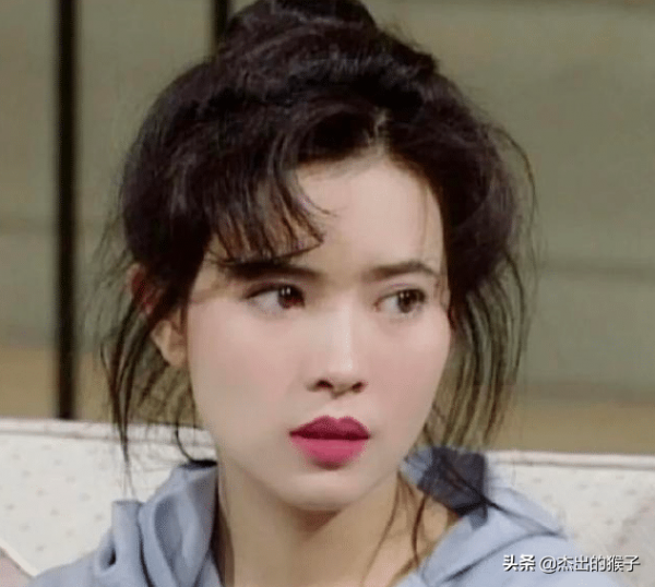 以前的女星那麼美，而現在的女星都長成了一個樣&hellip;