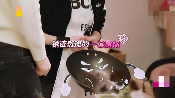 明星的家有多亂？謝娜家無處站腳，袁姍姍家衛生間像菜市場