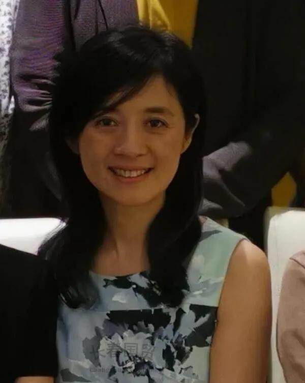 幾位明星主持人素顏照誰最漂亮？我認為周濤素顏照最漂亮