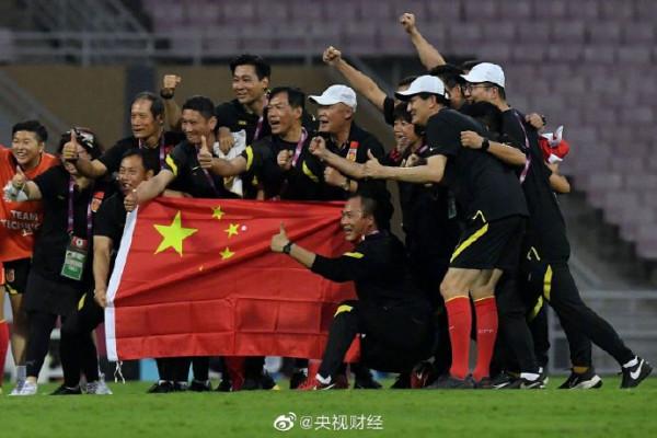 中國女足收到1300萬獎金，其中300萬給水慶霞和教練團隊