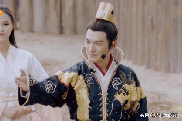 14位演員再扮成名角色，有人“爺青回”，有人卻發福顏崩掉下神壇