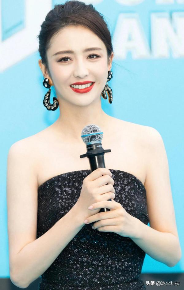 佟麗婭離婚後心情大好，事業大豐收