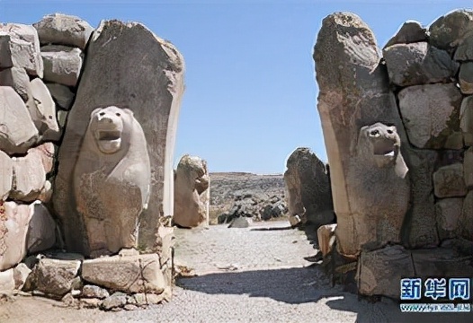 世界風光欣賞——土耳其哈圖沙遺址中的獅子門 世界風光欣賞——土耳其哈圖沙遺址中的獅子門