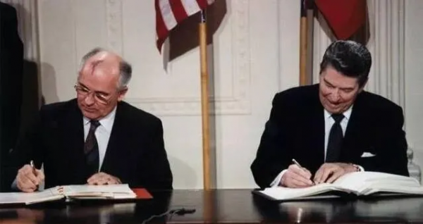 3750枚!美國公佈自己的核彈總數,俄羅斯的態度仍然霸氣強硬 3750枚!美國公佈自己的核彈總數,俄羅斯的態度仍然霸氣強硬