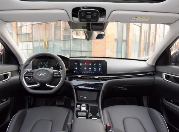 長續航、大空間 這幾款純電轎車選誰更合適？